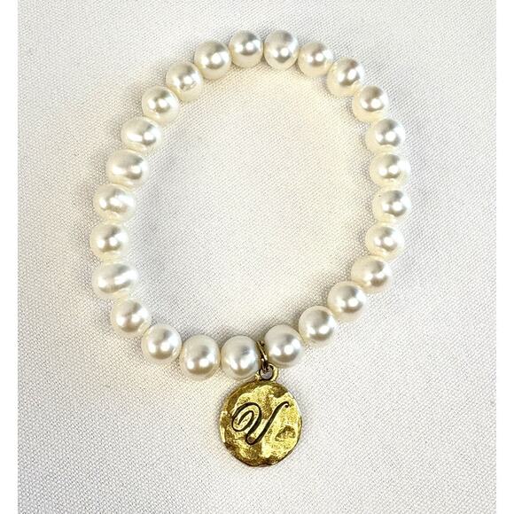 Freshwater Pearls Hammered Brass V Monogram Charm Stretch Bracelet - Picture 2 of 5